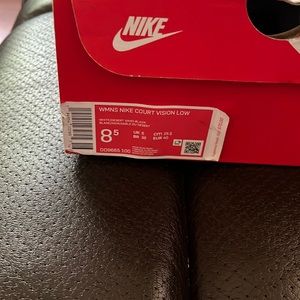 Women’s Nike court vision low 8 1/2 leopard detail gently used